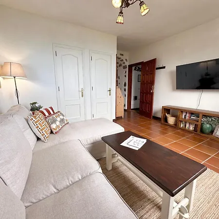 Delfines - Adults Only Willa *